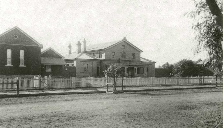 Narrabri new courthouse, opened 26 Mar 1888. Photo ID: SRNSW 4346_ a020_ a020000089.jpg Narrabri new courthouse, opened 26 Mar 1888. Photo ID: SRNSW 4346_ a020_ a020000089.jpg