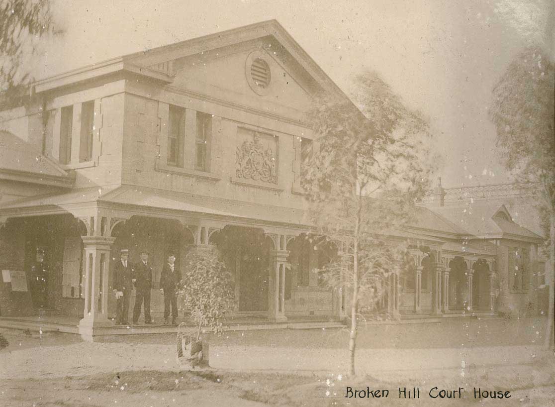 Broken Hill courthouse. Photo ID: SRNSW 4346_a020_a0200- 00091.jpg Broken Hill courthouse. Photo ID: SRNSW 4346_a020_a0200- 00091.jpg
