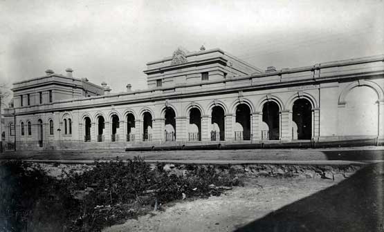 North Sydney (formerly St Leonards) courthouse and Police Station. Photo ID: SRNSW 4346_a020_a020000137.jpg