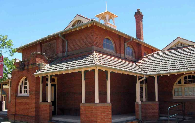 Narrandera courthouse, built 1900. Photo: Peter Bonsall-Boone