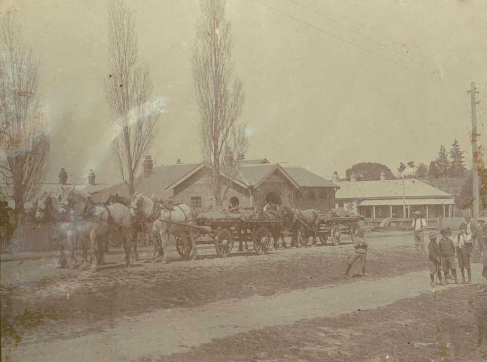 Hill End courthouse, built 1899. Photo ID: SRNSW 4346_a020_ a020000030.jpg