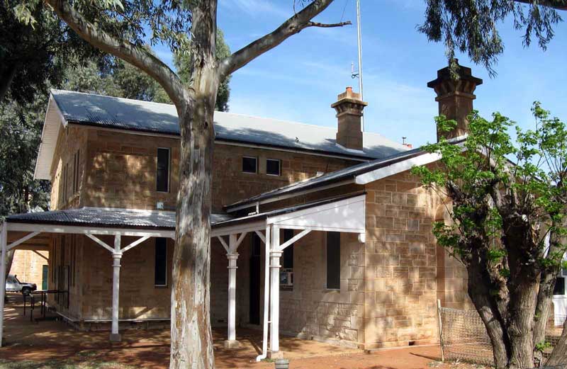 Wilcannia courthouse, side view, completed 1881 of locally quarried sandstone. Designed by NSW Colonial Architect, James Barnet. Photo: Peter de Waal Wilcannia courthouse, side view, completed 1881 of locally quarried sandstone. Designed by NSW Colonial Architect, James Barnet. Photo: Peter de Waal