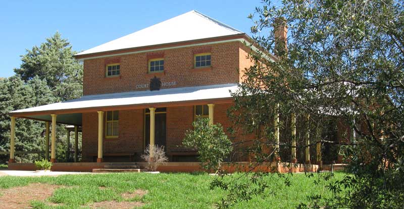 Grenfell (formerly Emu Creek) courthouse, built 1873. Photo: Peter Bonsall-Boone Grenfell (formerly Emu Creek) courthouse, built 1873. Photo: Peter Bonsall-Boone