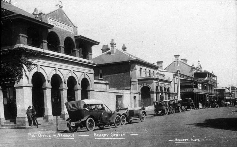 Main street (Beardy Street), Armidale, n.d. Image: NSW State Library collection. Reproduction: Peter de Waal Main street (Beardy Street), Armidale, n.d. Image: NSW State Library collection. Reproduction: Peter de Waal