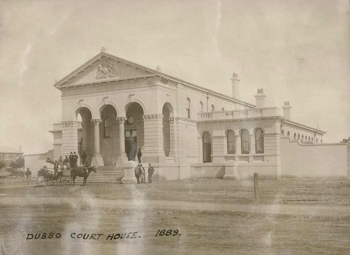 Dubbo courthouse, photo 1889. Photo ID: SRNSW 4346_a020_ a020000339.jpg Dubbo courthouse, photo 1889. Photo ID: SRNSW 4346_a020_ a020000339.jpg