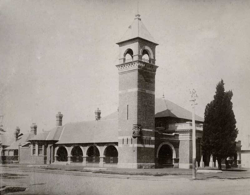 Parramatta courthouse, opened 25 Nov 1896. Photo ID: SRNSW 4346_ a020_a020000003.jpg. Reproduction: Peter de Waal