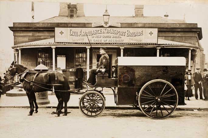 Civil Ambulance and Transport Brigade of NSW, c. 1900. Image: NSW State Library. Reproduction: Peter de Waal