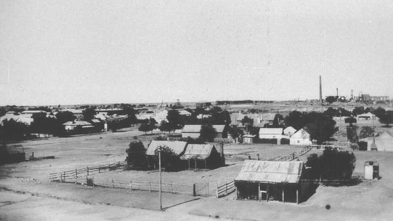 View of Cobar from fire station - Cobar, NSW, c. 1922. Image: NSW State Library collection. Reproduction: Peter de Waal