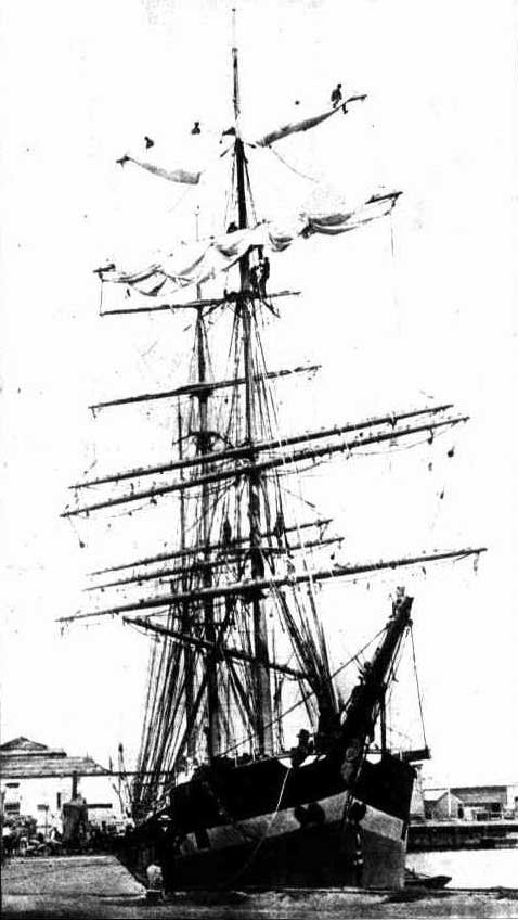 The Norwegian Barque, Pehr Ugland, 1230 tons, getting ready for sea. Source: Chronicle (Adelaide, SA), Sat 16 Jan 1904 p. 43. Reproduction: Peter de Waal
