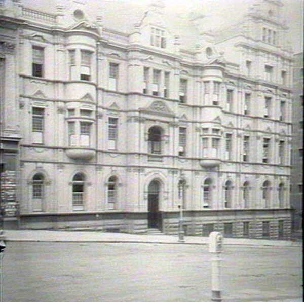 Royal Naval House, 32-34 Grosvenor Street, Sydney. Image: NSW State Library collection. Reproduction: Peter de Waal Royal Naval House, 32-34 Grosvenor Street, Sydney. Image: NSW State Library collection. Reproduction: Peter de Waal