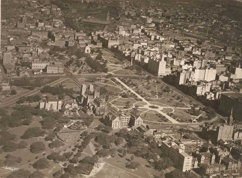 Aerial view of Hyde Park and Domain, n.d. Image: NSW State Library collection. Reproduction: Peter de Waal Aerial view of Hyde Park and Domain, n.d. Image: NSW State Library collection. Reproduction: Peter de Waal