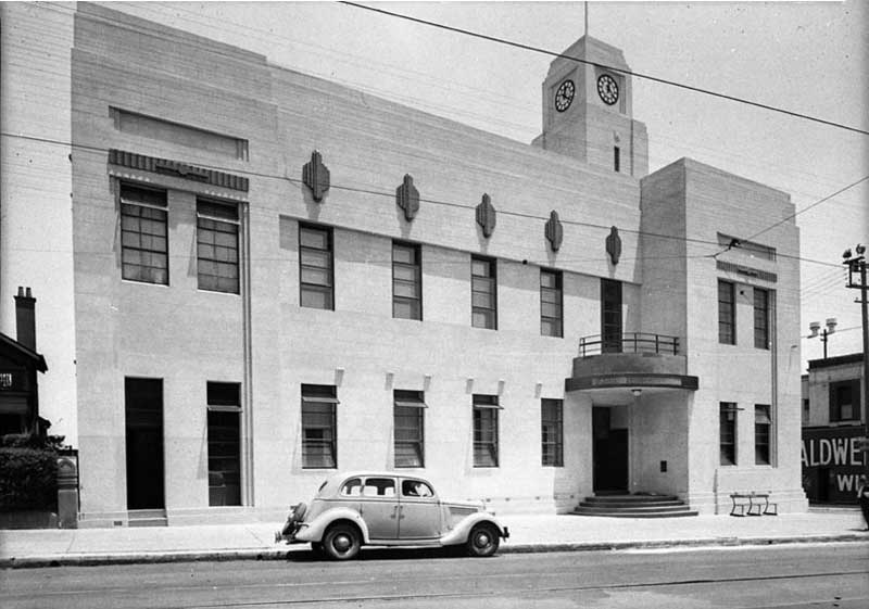 Ashfield Town Hall, Mar 1938. Image: NSW State Library collection. Reproduction: Peter de Waal