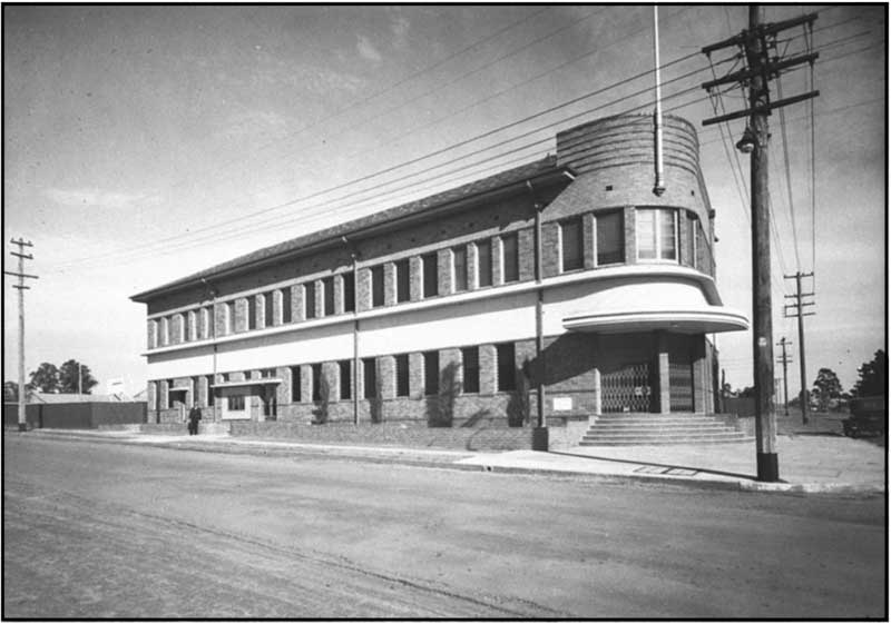 Cabramatta Town Hall, 27 Apr 1944. Image: NSW State Library collection. Reproduction: Peter de Waal