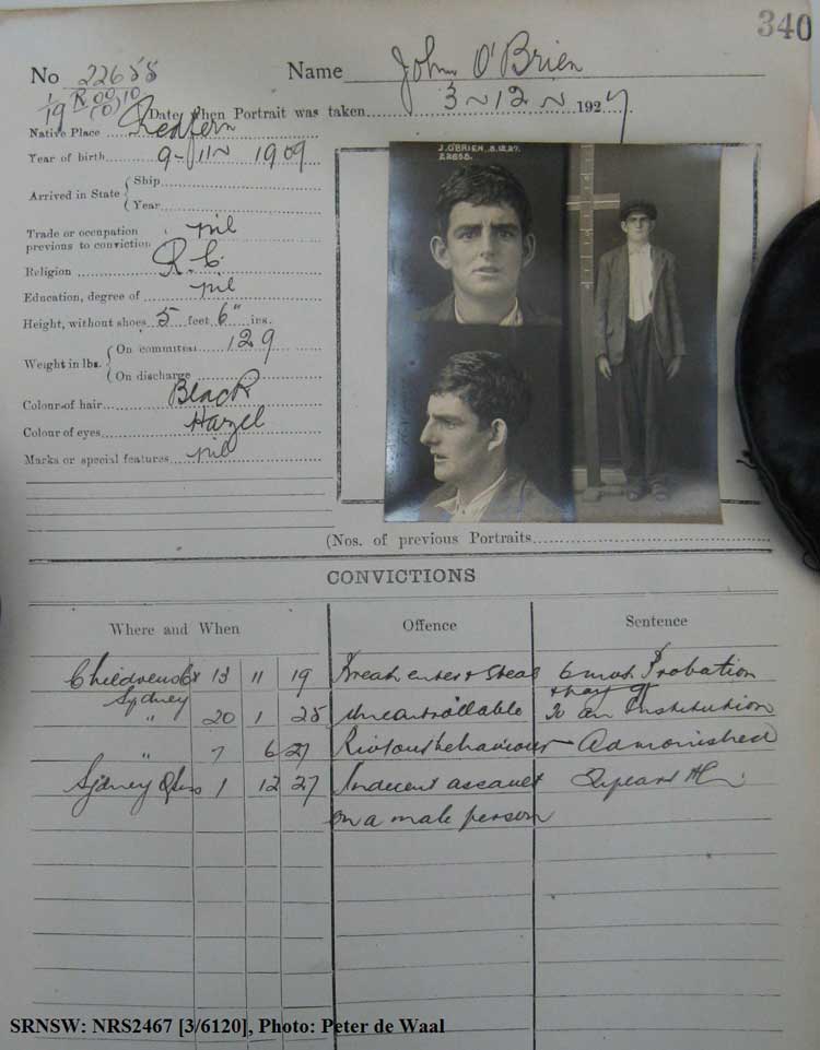 SRNSW: NRS2467, [3/6120], State Penitentiary photographic description book, 8 Oct 1927-24 Feb 1928, No. 22655, p. 340.