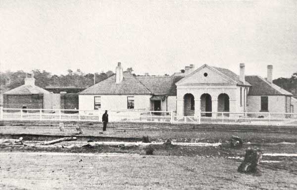 Queanbeyan courthouse, corner Monaro and Lowe Streets, built in 1861 and demolished in 1975.